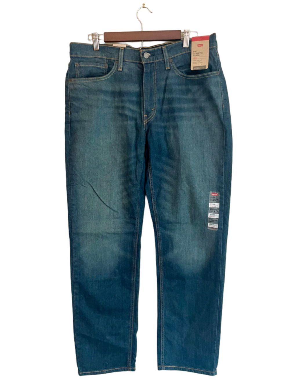 NWT Levi’s 541 Athletic Taper Stretch Jeans Men’s 34x32 Medium Wash